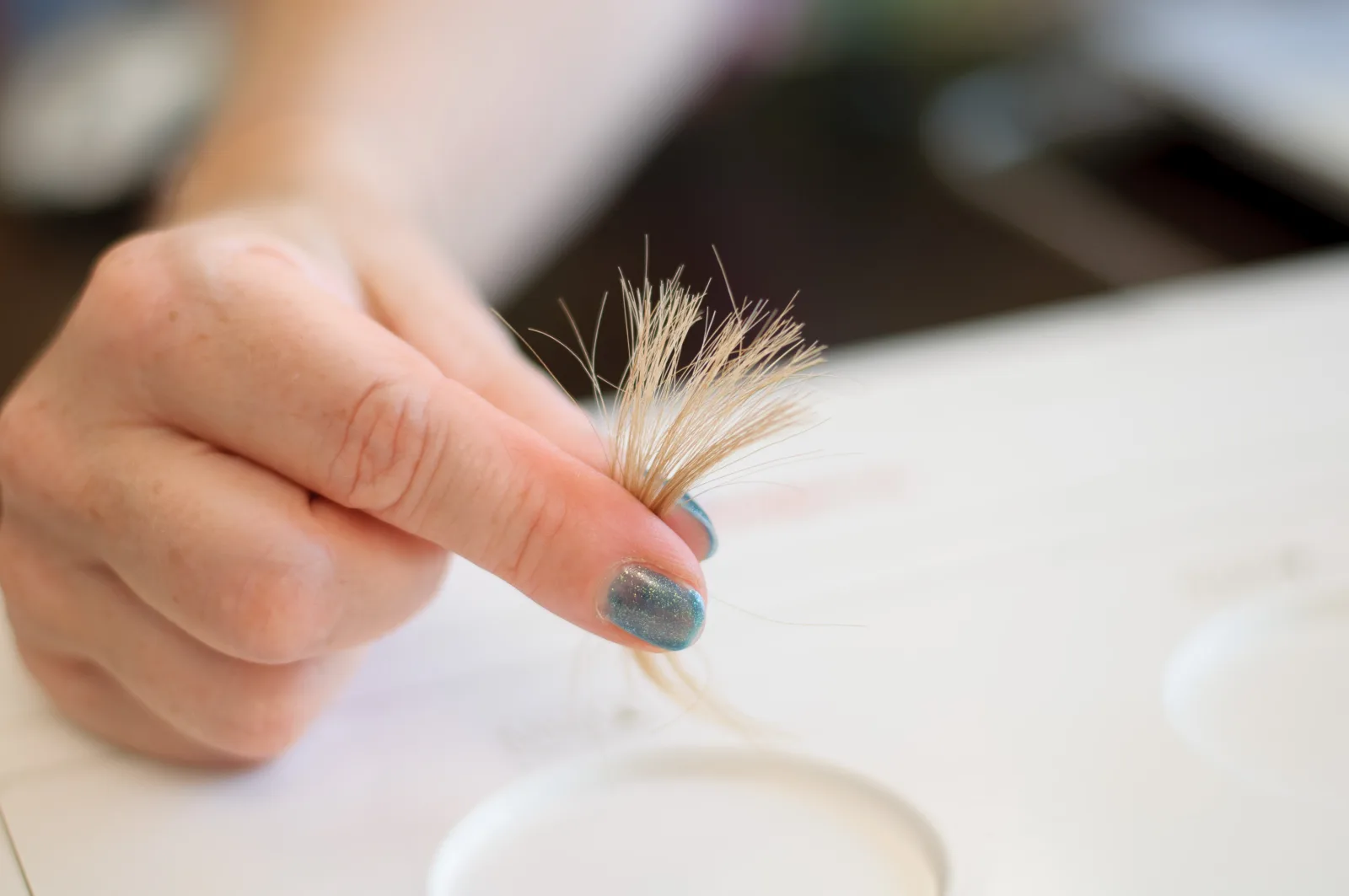 Ganzheitliche Haaranalyse im Informationsfeld